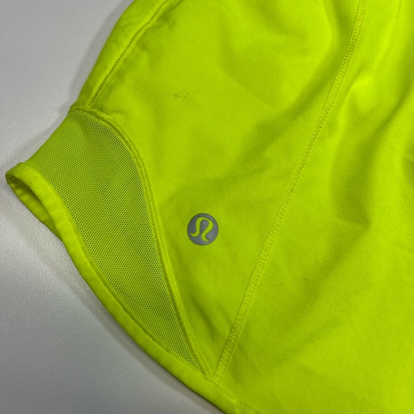 Lululemon Hotty Hot Shorts 4” High Rise Highlighter Yellow Women’s Size 6 - Picture 5 of 12